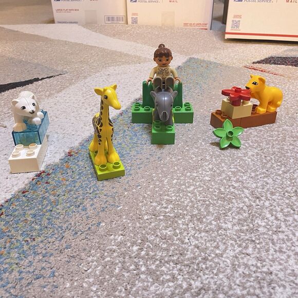 LEGO Duplo Building Set #4962 Baby Zoo Complete No Instructions 2005 Original - Picture 1 of 3